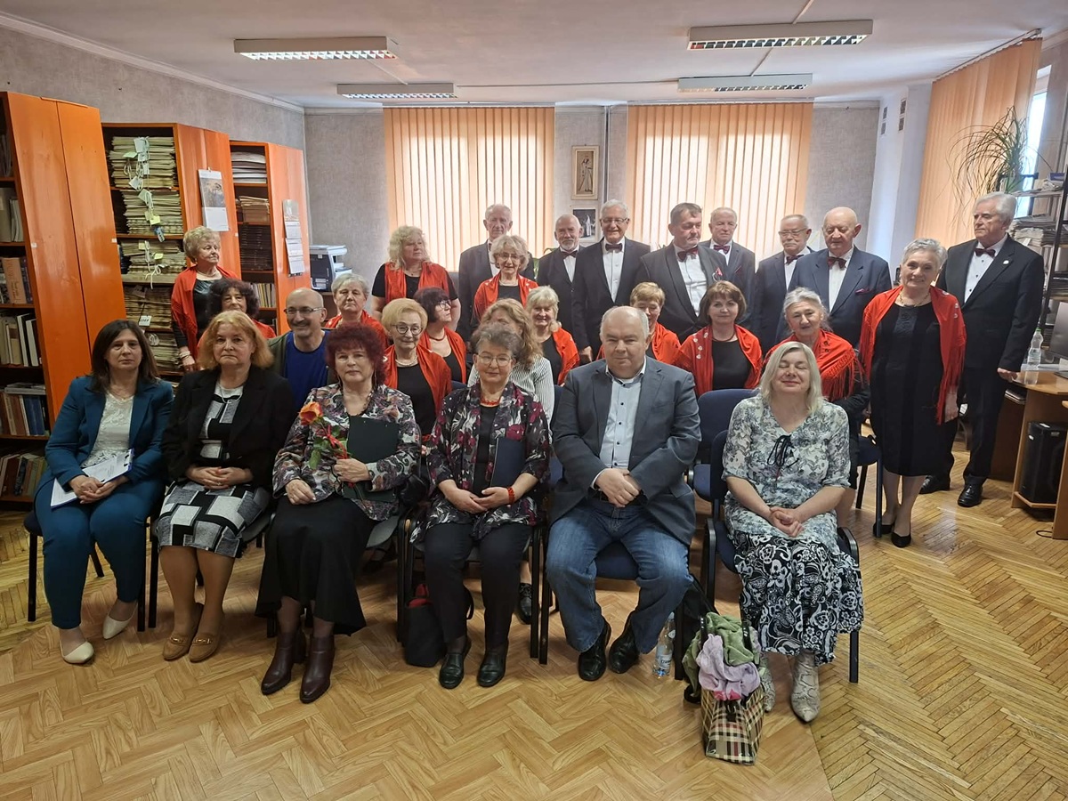 Spotkanie ph. „ Z pieśnią i z poezją”